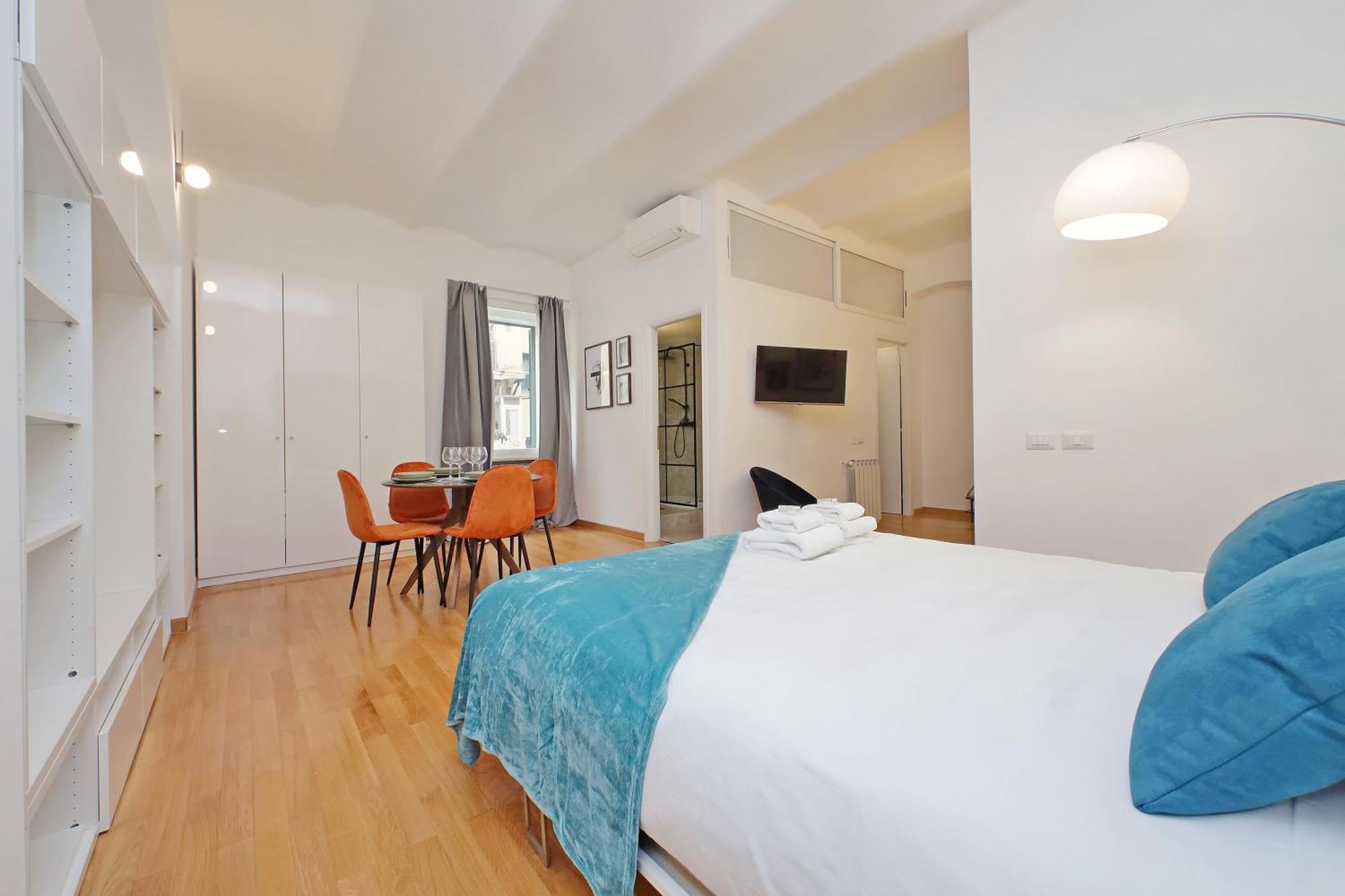 Modern Flat In Termini Station